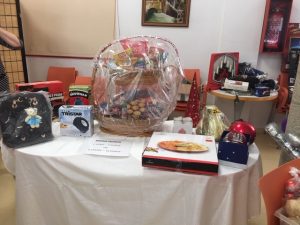 hi Murcia collaborates with the Christmas party of Mabs 6