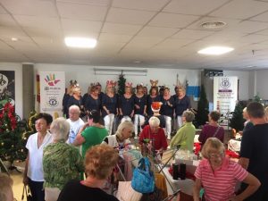 hi Murcia collaborates with the Christmas party of Mabs 10
